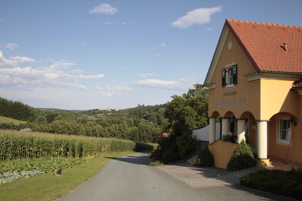 Ferienhof Uhudler-Arkaden Stegersbach Exterior photo